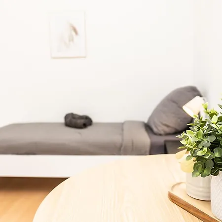 Schwerte-mitte 02-1 I Monteurwohnung Trio I Wlan, Bettwäsche&handtücher, Waschmaschine I Cosyhomes24 *