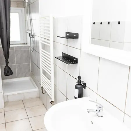 Cosyhomes24 - Traffic Connection And Balcony - Un02a Apartman Schwerte