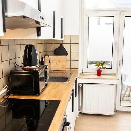 Cosyhomes24 - Traffic Connection And Balcony - Un02a *