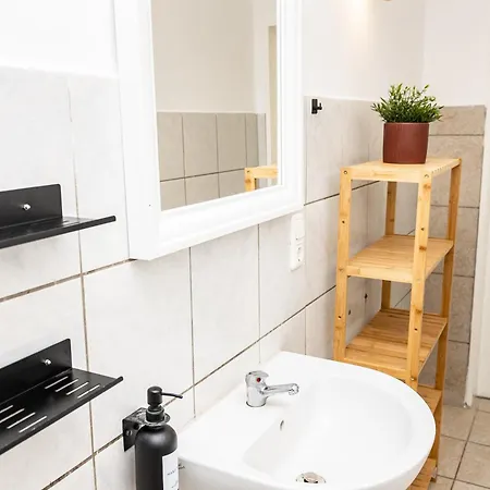 Apartment Schwerte-mitte 02-1 I Monteurwohnung Trio I Wlan, Bettwäsche&handtücher, Waschmaschine I Cosyhomes24 *